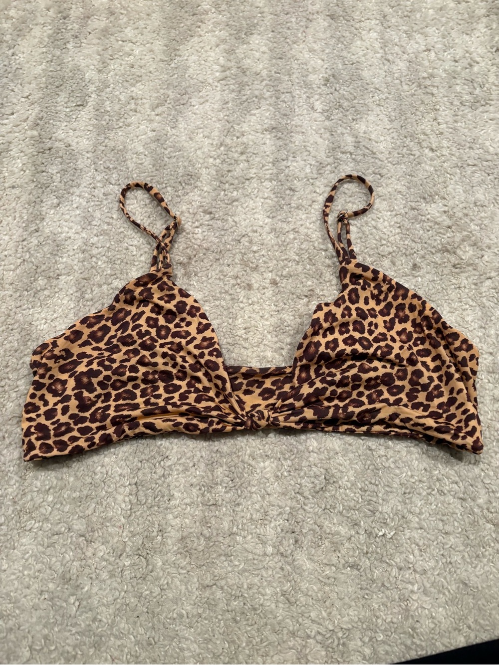 Bellakini bikini top